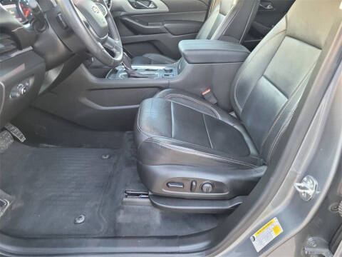 2020 Chevrolet Traverse LT Leather