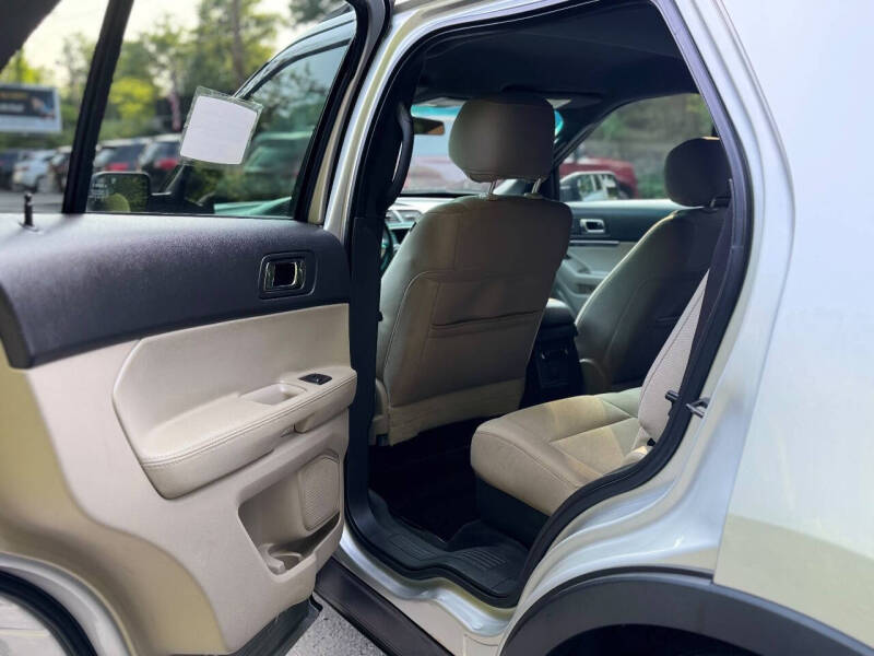 2013 Ford Explorer