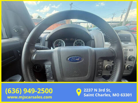 2011 Ford Escape XLT