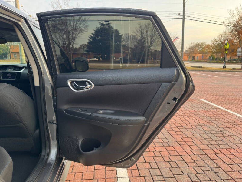 2019 Nissan Sentra SR