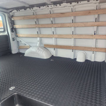 2024 Chevrolet Express 2500