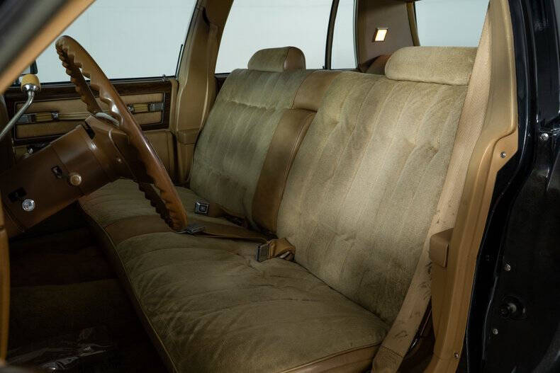 1977 Cadillac DeVille