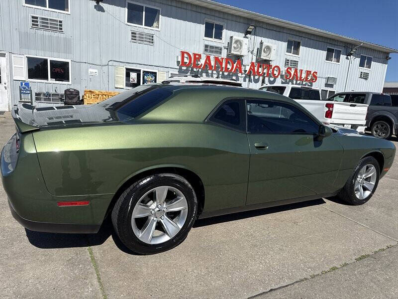 2020 Dodge Challenger SXT