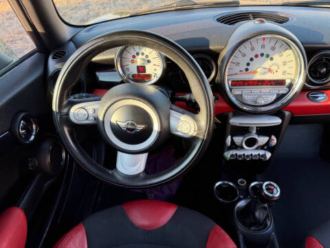 2009 MINI Cooper John Cooper Works