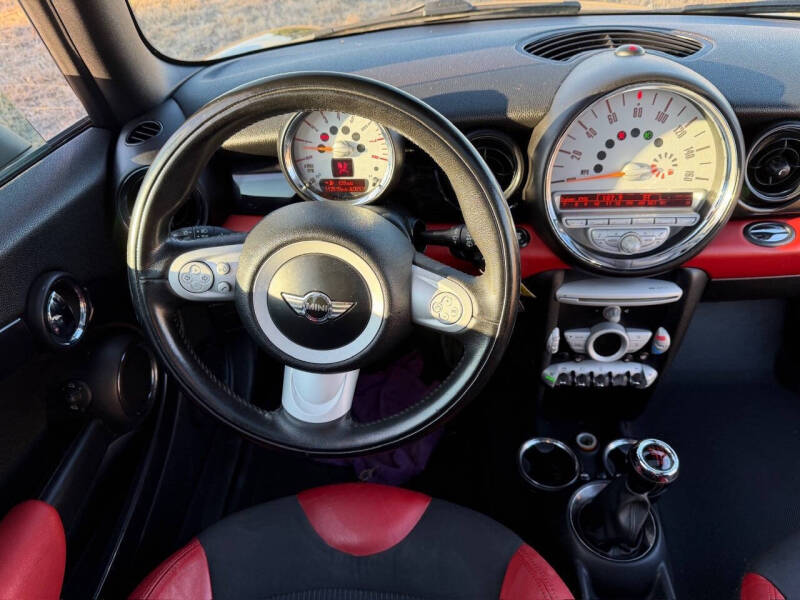 2009 MINI Cooper John Cooper Works