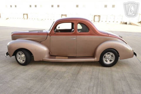 1940 Ford Deluxe