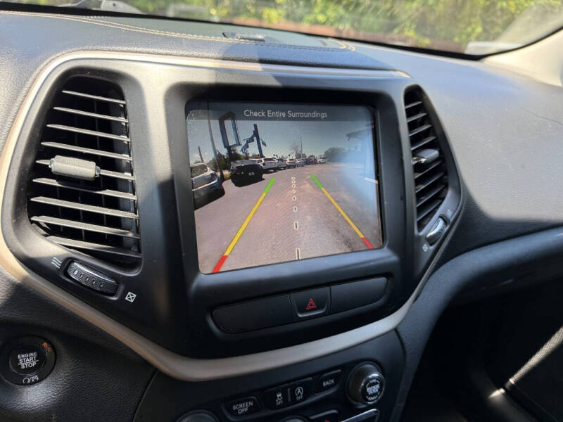 2017 Jeep Cherokee Latitude