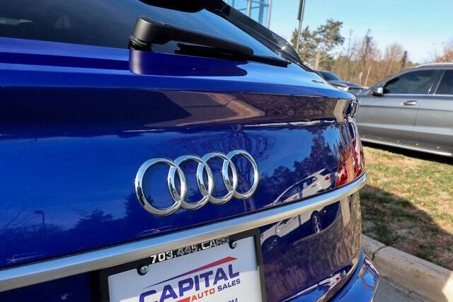 2022 Audi SQ5 Sportback 3.0T quattro Premium Plus