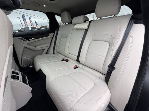 2022 Jaguar F-PACE P250 S