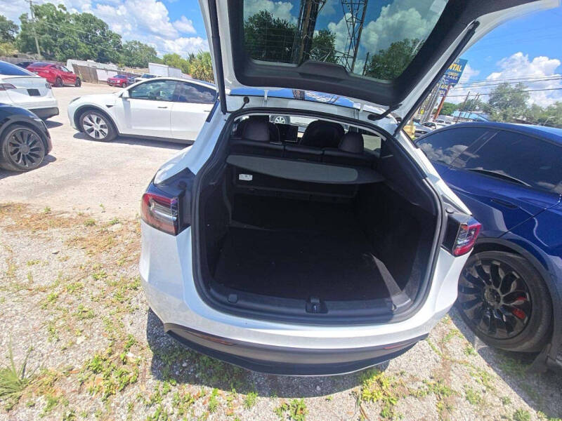 2023 Tesla Model Y Long Range