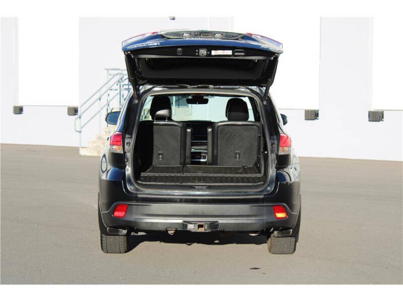 2017 Toyota Highlander