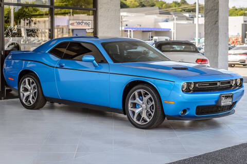 2015 Dodge Challenger SXT Plus