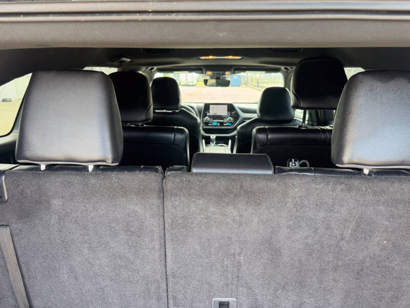 2024 Toyota Highlander XSE