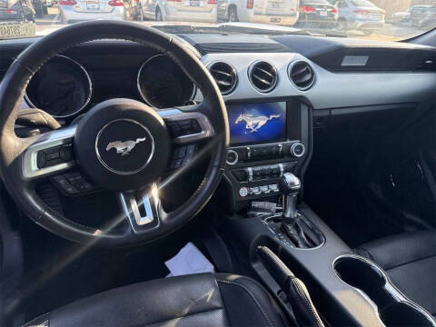 2017 Ford Mustang EcoBoost Premium
