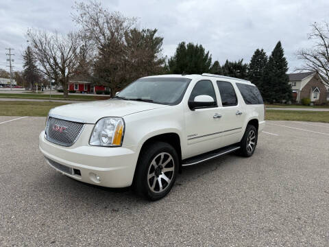 2014 GMC Yukon XL for sale at Liberty Auto Sales in Grand Rapids MI