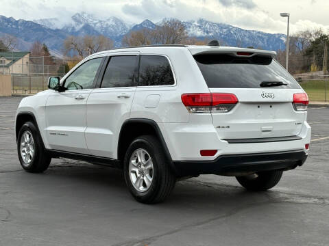 2016 Jeep Grand Cherokee Laredo