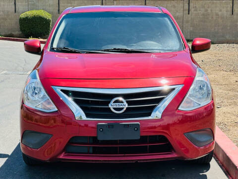 2018 Nissan Versa SV