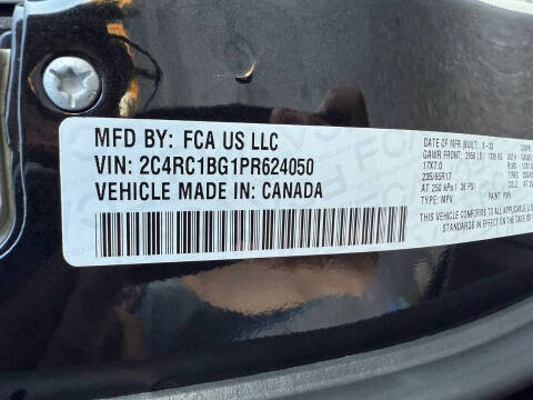 2023 Chrysler Pacifica Touring L