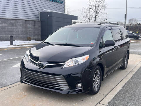 2020 Toyota Sienna for sale at Bavarian Auto Gallery in Bayonne NJ