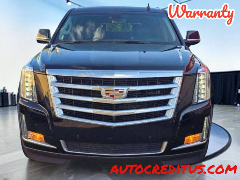 2017 Cadillac Escalade Luxury