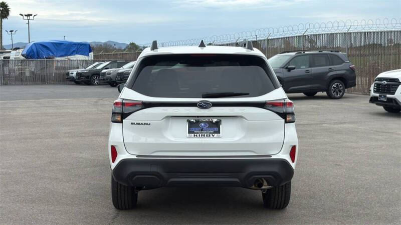 2026 Subaru Forester Premium