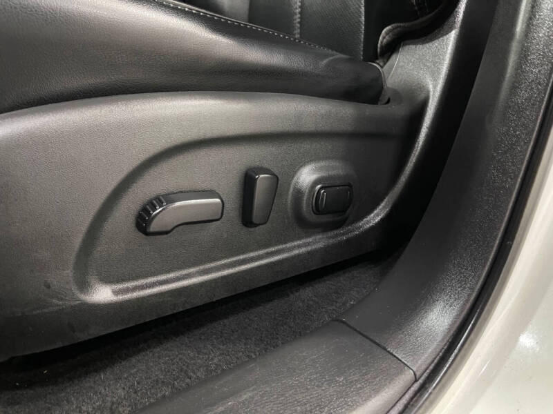 2019 Nissan Pathfinder Platinum