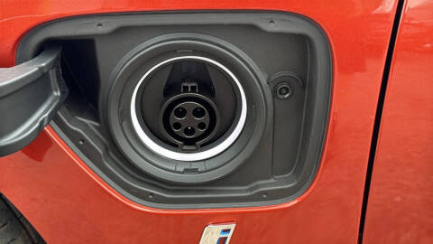 2018 BMW 3 Series 330e iPerformance