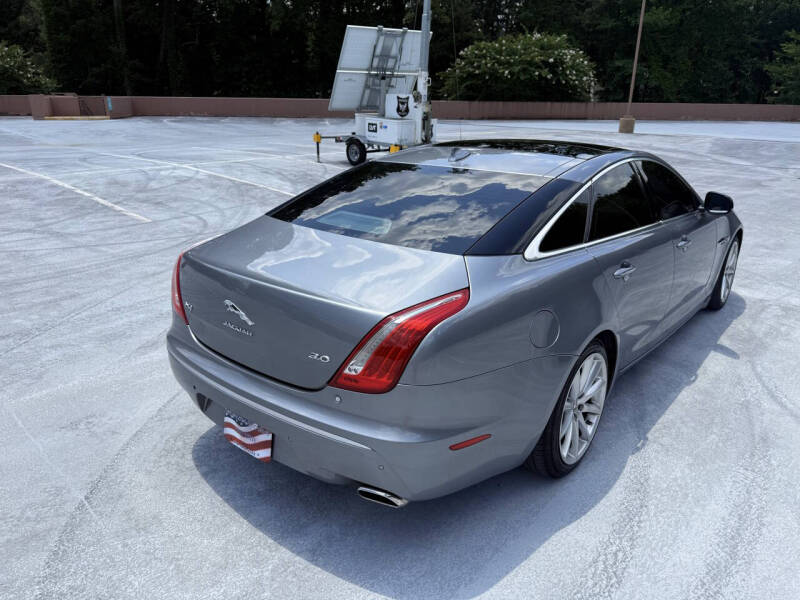 2013 Jaguar XJ