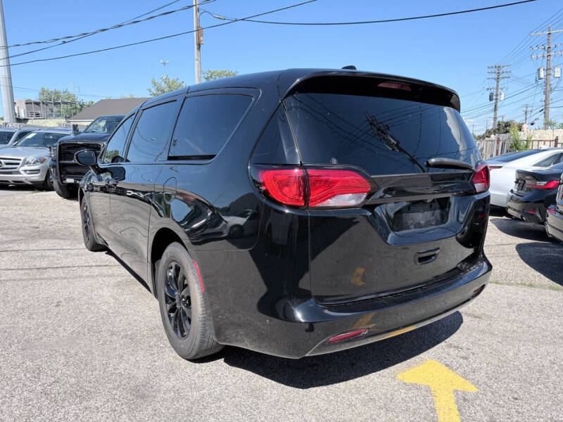 2017 Chrysler Pacifica Touring