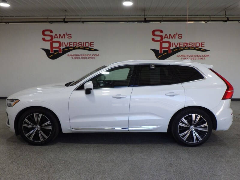2022 Volvo XC60 B6 Inscription
