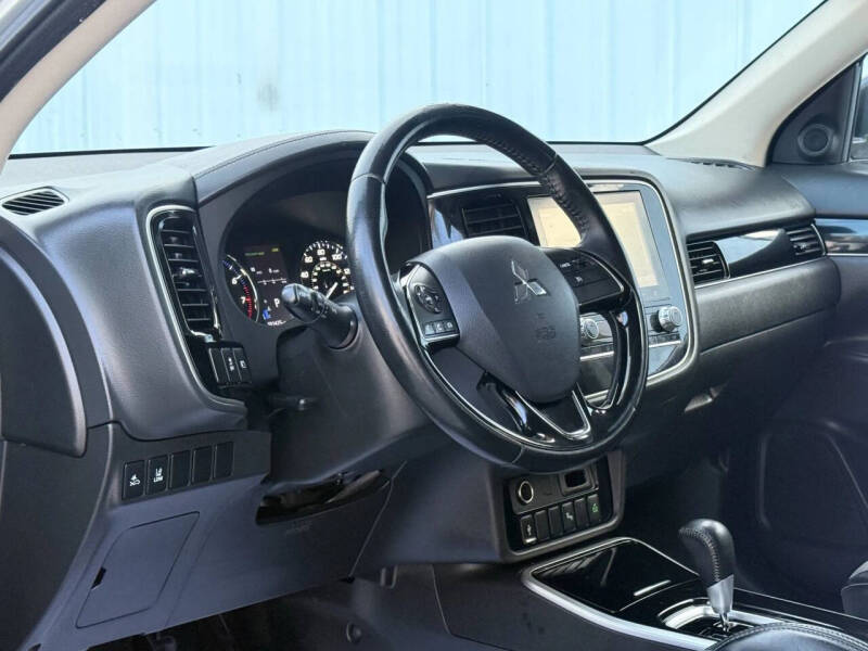 2020 Mitsubishi Outlander