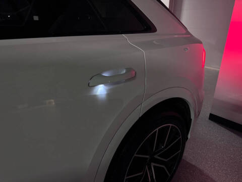 2020 Audi Q8 quattro Prestige 55 TFSI