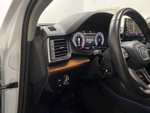 2023 Audi Q5 quattro Premium Plus 40 TFSI