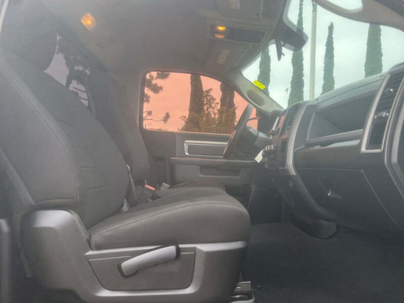 2020 RAM 1500 Classic Express