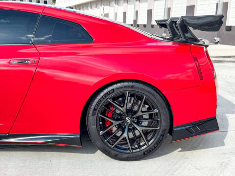 2016 Nissan GT-R Premium