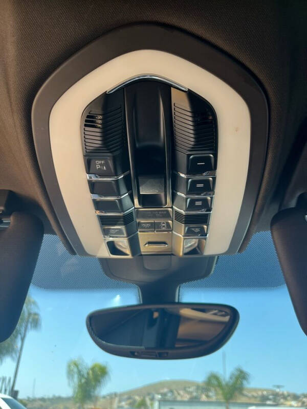 2015 Porsche Cayenne S