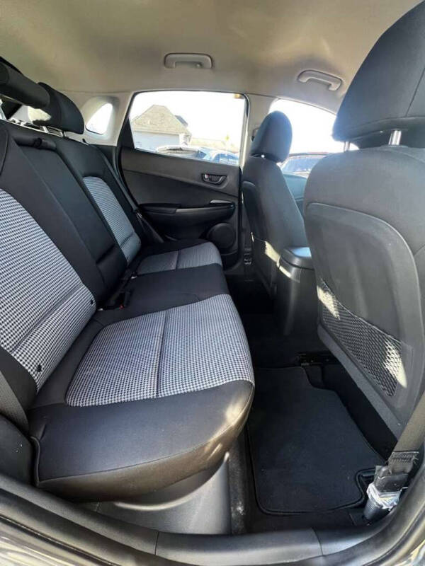 2020 Hyundai Kona SEL