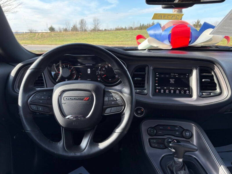 2023 Dodge Challenger SXT