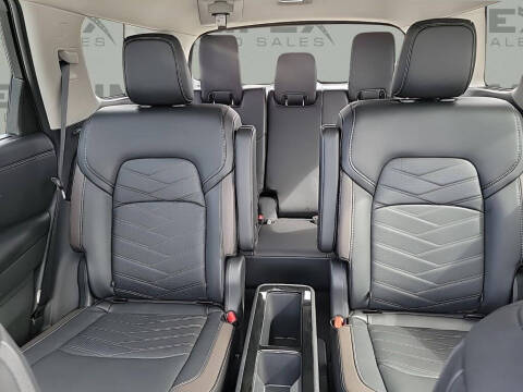 2024 Nissan Pathfinder Platinum