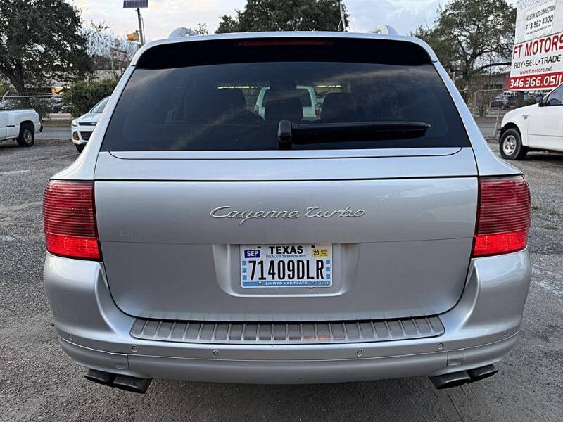 2004 Porsche Cayenne Turbo
