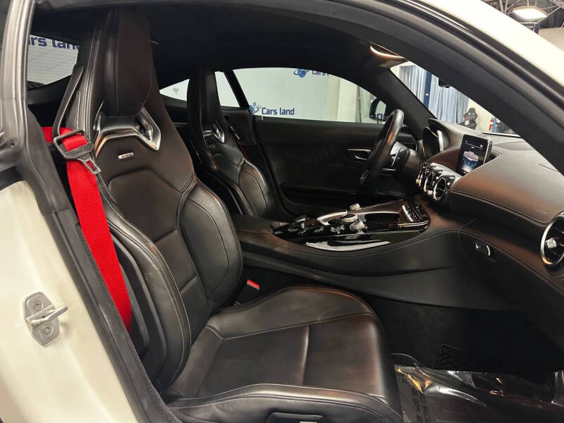 2017 Mercedes-Benz AMG GT