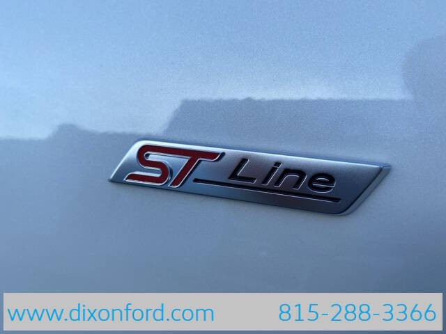 2025 Ford Escape ST-Line Select