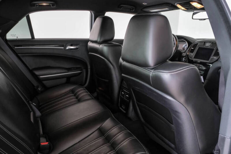 2021 Chrysler 300 S V6