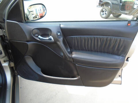 2003 Saturn L-Series L300