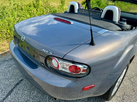 2006 Mazda MX-5 Miata Touring