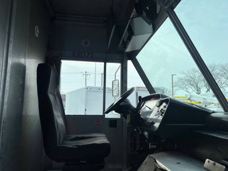 2006 Ford E350 Stepvan