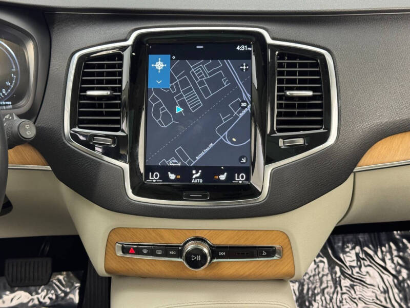 2021 Volvo XC90 Recharge T8 Inscription Expression 7P