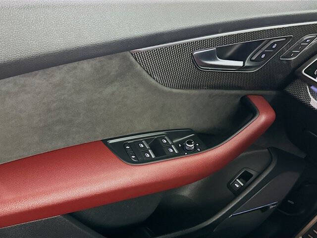 2020 Audi SQ7 4.0T quattro Premium Plus