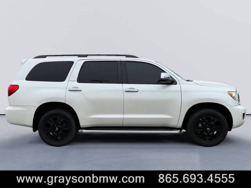 2016 Toyota Sequoia Platinum