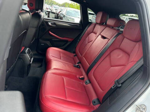 2017 Porsche Macan GTS